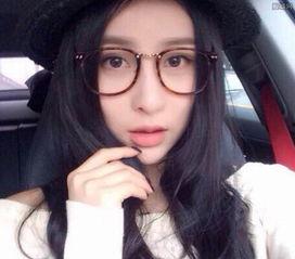 日韩裸露写真图片视频网,尺度与争议并存